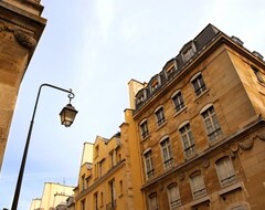 Hotelli HelzearSaint-Honoré Eiffel (Pariisi, Ranska)