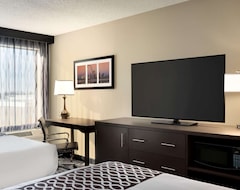 Hotelli La Quinta Inn & Suites by Wyndham St Louis Route 66 (Saint Charles, Amerikan Yhdysvallat)