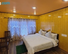 Hotel Seven Star Resort Pahalgam Operated By Zaara Resorts, India - www ...