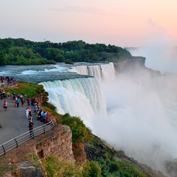 Niagara Falls Hotels Find Compare Great Deals On Trivago - 