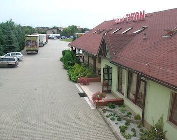 Hotel Zajazd Tytan (Kochanowice, Polen)
