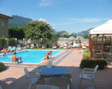 Hotelli Benini (Riva del Garda, Italia)