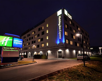 Hotelli Holiday Inn Express Warsaw Airport (Varsova, Puola)