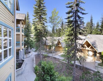 Hotel Raintree'S Whiski Jack At Snowbird Whistler (Whistler, Canadá)
