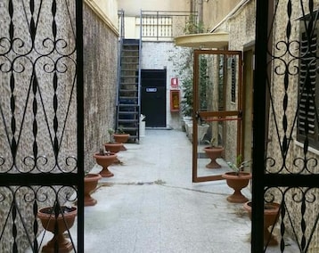 Hotelli Pisani (Taranto, Italia)