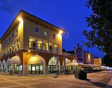 Hotel Vela D'Oro (Bardolino, Italia)