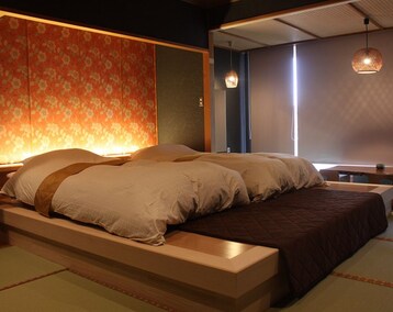 Hotelli Hotel Aoi (Gamagori, Japani)