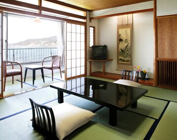 Kabuse Onsen Hotel Aikawa Yamaki (Sado, Japón)