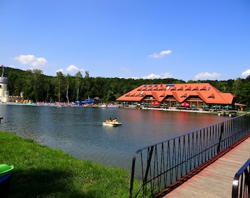 Hotel Gorzelanny (Pokrzywna, Polen)