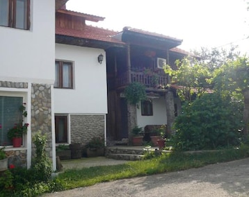 Casa rural Agro-pensiunea "Plaiul Castanilor" (Tismana, Rumanía)