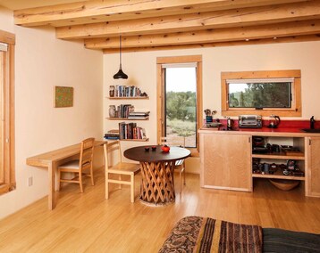 Hele huset/lejligheden Fragrance Free Peaceful Studio With Amazing Views & Starry Nights. (Cerrillos, USA)