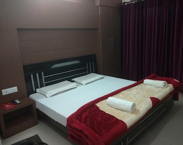 Hotel OYO 7905 Holiday Inn (Dalhousie, Indien)
