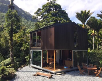 Hotel Punakaiki Forest Retreat (Punakaiki, New Zealand)