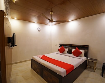 Hotel Oyo 47454 Sunroof Residency (Delhi, Indien)