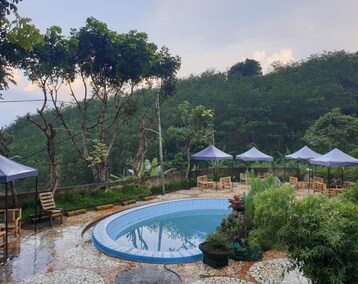Urbanview Hotel D'Pineapple Villa Ciater (Subang, Indonesia)
