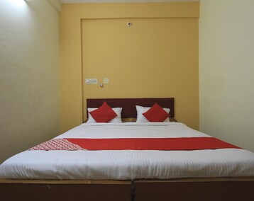 Hotel Oyo 36676 Maharaja Comforts (Coonoor, India)