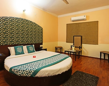 Hotel OYO 4661 The Monal's Nest (Ramnagar, Indien)