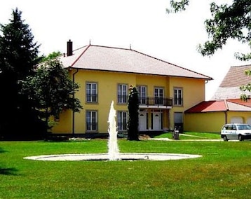 Hotelli Villa Toskana (Bad Schönborn, Saksa)