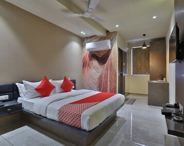 OYO 30072 Hotel Lotus Inn (Rajkot, Indien)
