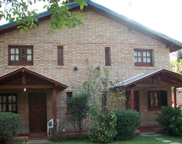 Hotel Familia Luchetti (La Falda, Argentina)