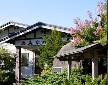 Hotel Michinoku Onsen Ryokan (Fukaura, Japón)