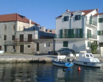 Hele huset/lejligheden Apartment Sara (Pirovac, Kroatien)