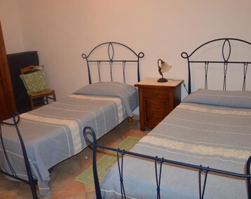 Bed & Breakfast Sa Domo Tua IUN E5942 (Bonorva, Italia)
