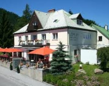 Hotelli Pension-Café-Restaurant Löffler (Semmering, Itävalta)