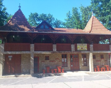 Hotelli Kiskastély Fogadó-Étterem (Füzesgyarmat, Unkari)
