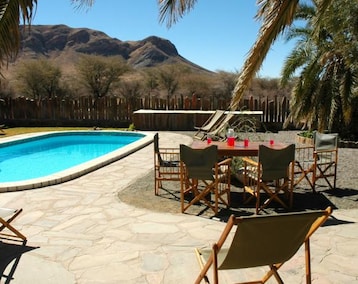 Resort BuellsPort Naukluft Lodge & Farm (Sesriem, Namibia)