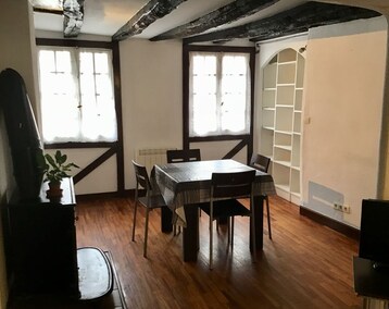 Casa/apartamento entero En pleno casco antiguo (San Sebastián, España)