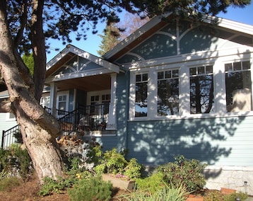 Hele huset/lejligheden Kerrisdale Character Home In Exclusive Vancouver Neighbourhood (Vancouver, Canada)