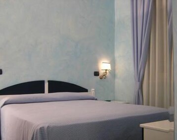 Hotel La Nuit (Sorrento, Italien)