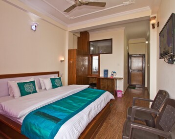 Hotel OYO 8143 Khushala Valley View (Solan, Indien)