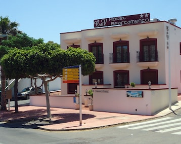 Hotel Carolina & Vanessa (Níjar, España)