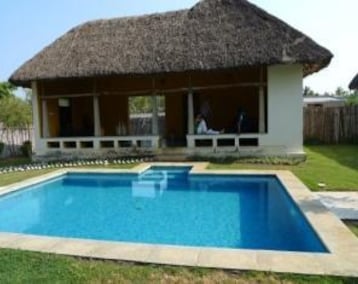 Lomakeskus Silversands Beach Resort (Mahabalipuram, Intia)