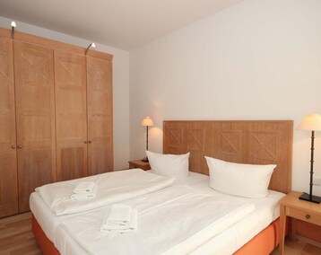 Huoneistohotelli Villa Freia: 110 m² suoraan rannalla ja promenade, jopa 8 henkilöä (Binz, Saksa)