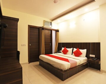 Hotelli Oyo 62315 Hotel Dev Palace (Delhi, Intia)