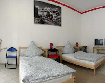 Hotel Pension Helgoland (Dresde, Alemania)
