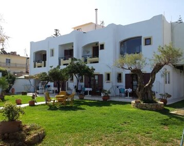 Hotelli Orfeas Studios (Agia Marina, Kreikka)