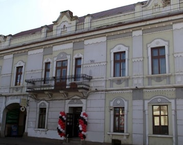 Aparthotel Boul Rosu Residence (Arad, Rumanía)