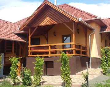 Hotelli Vár-Liget Vendégház (Kisnána, Unkari)
