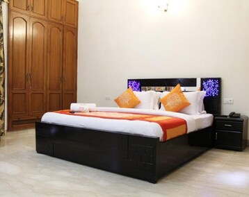 OYO 1450 Hotel Ashray (Noida, India)