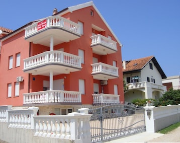 Hotelli Villa Mare (Vodice, Kroatia)