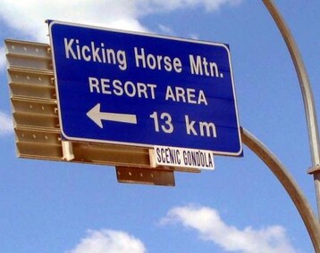 Hotelli Kicking Horse Lodge (Field, Kanada)