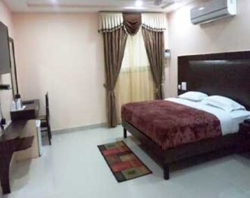 OYO 8177 Hotel Silver Oak (Gwalior, Indien)