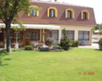 Hotelli Diana (Piešťany, Slovakia)
