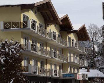 Hotelli Hotel Herzblut Saalbach (Saalbach Hinterglemm, Itävalta)