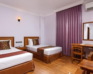 Hotel Corolla (Rangun, Burma)