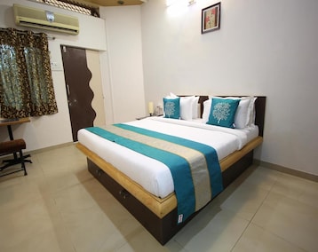 Hotel Oyo Rooms Ahmedabad Airport 2(Ahm162) (Ahmedabad, India)